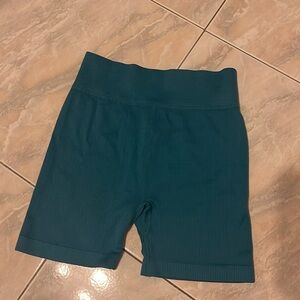 SO bike shorts size small